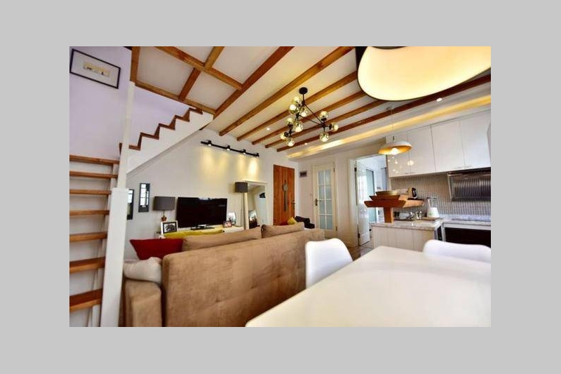 Lane.1412 Middle Huaihai Road