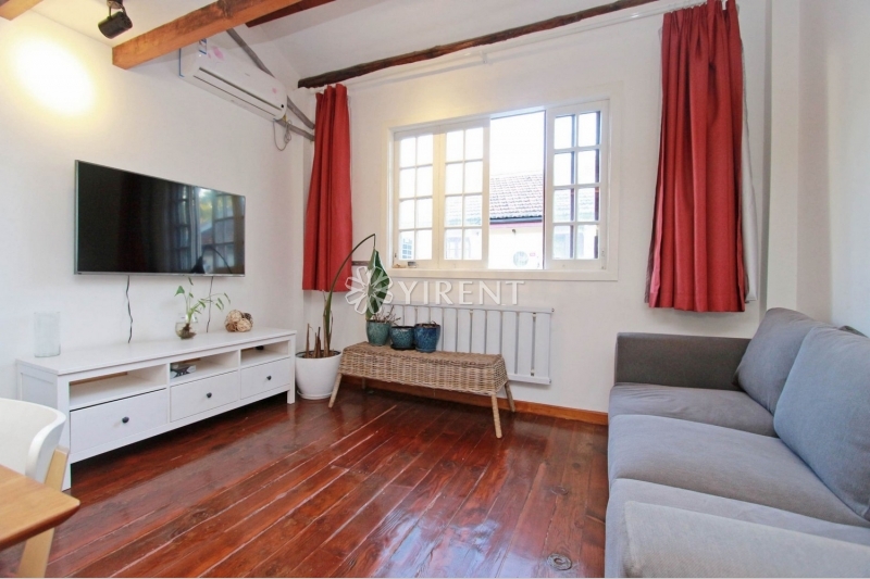 Newly Renovated Lane House on Changle Rd