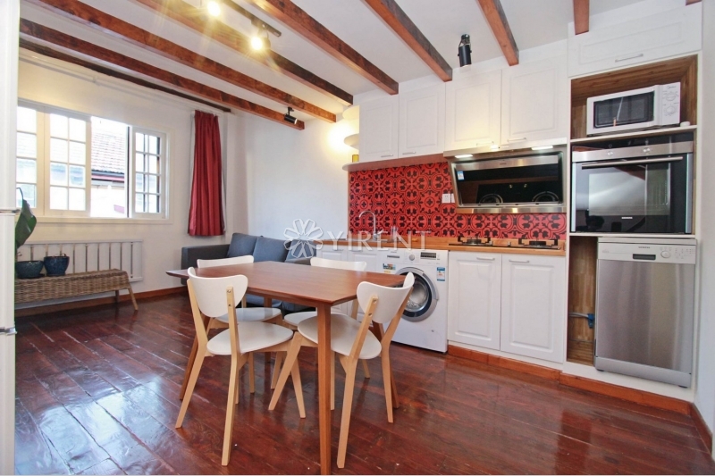 Newly Renovated Lane House on Changle Rd