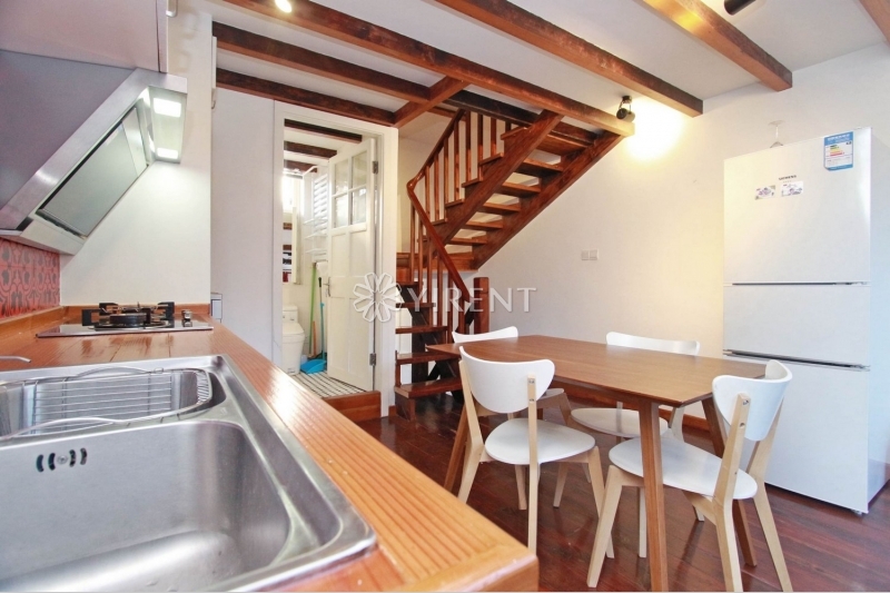 Newly Renovated Lane House on Changle Rd