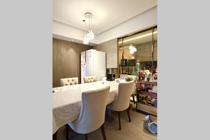 OCT Suhe Creek Executive Mansion