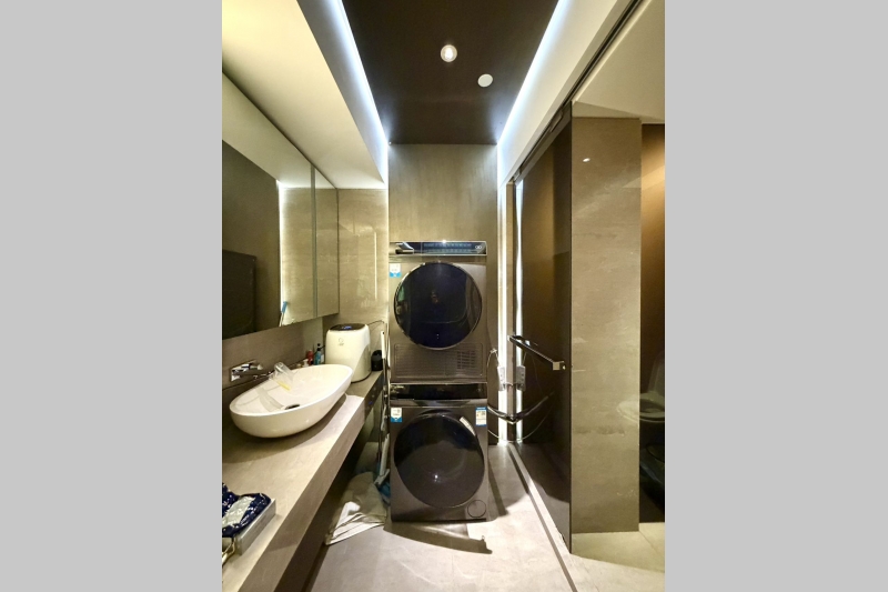 OCT Suhe Creek Executive Mansion