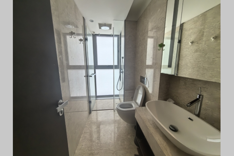 OCT Suhe Creek Executive Mansion