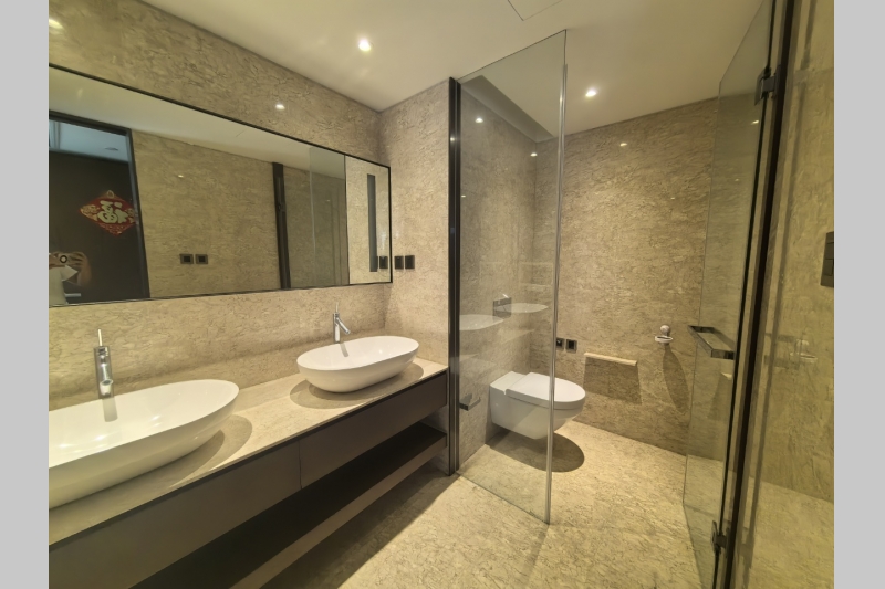 OCT Suhe Creek Executive Mansion