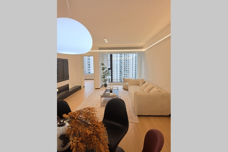 Zhongyuan Liangwan City