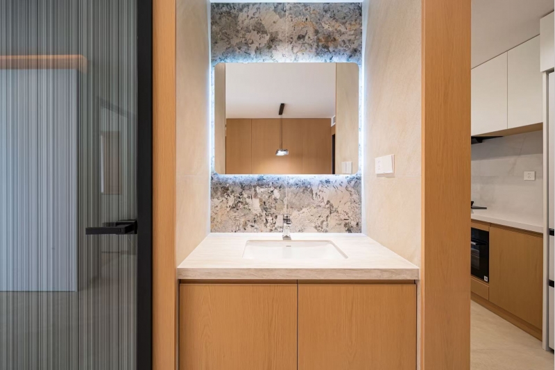 Zhongyuan Liangwan City