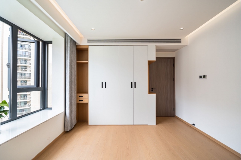 Zhongyuan Liangwan City