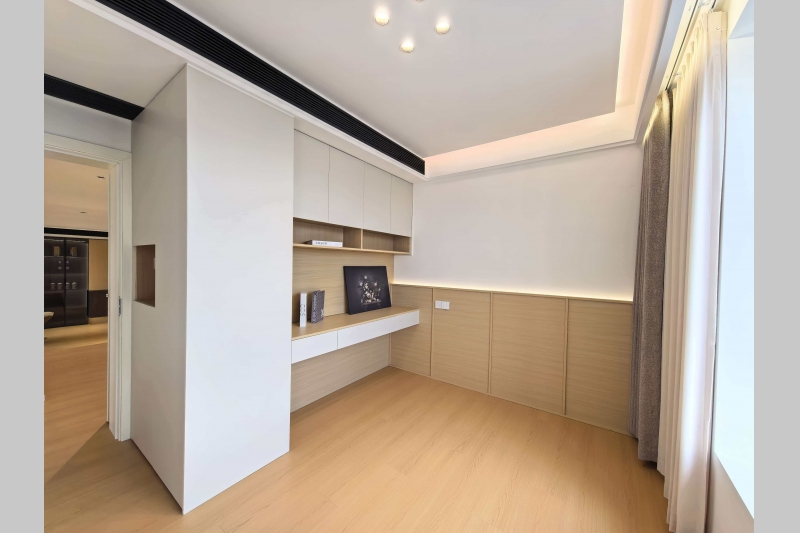 Zhongyuan Liangwan City